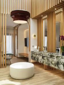 Cresanto Luxury Suites - 115