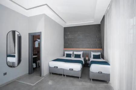 Melanj Airport - 142