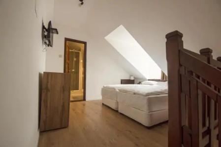 Jégverem Fogadó - 82