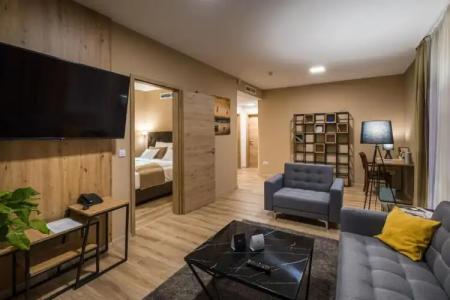 Kistücsök Food & Room - 31