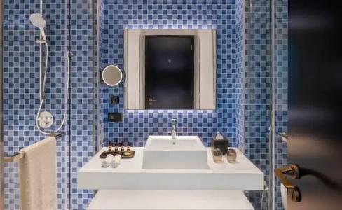 The WB Abu Dhabi, Curio Collection by Hilton - 150