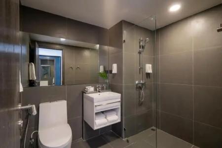 Travelodge Phuket Town - 25