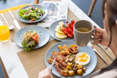 Travelodge Phuket Town - 9