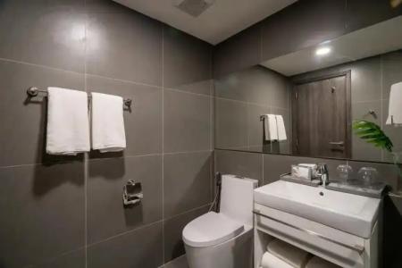 Travelodge Phuket Town - 22