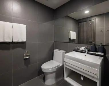 Travelodge Phuket Town - 8