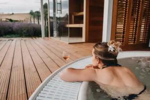 Hazai Provence Hotel