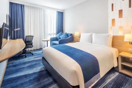 Holiday Inn Express Bangkok Soi Soonvijai, an IHG - 105