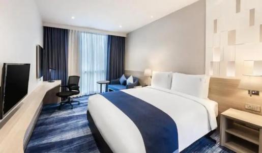 Holiday Inn Express Bangkok Soi Soonvijai, an IHG - 110