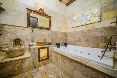 Serenus Cave Suites - 72
