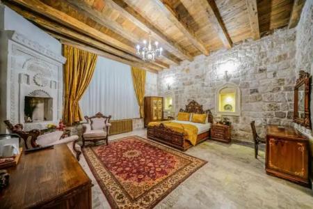 Serenus Cave Suites - 67