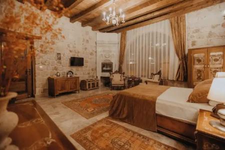 Serenus Cave Suites - 27