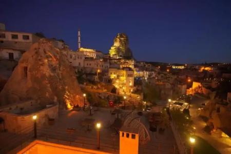 Serenus Cave Suites - 3