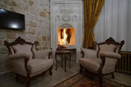 Serenus Cave Suites - 71