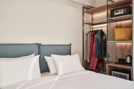 NLH KERAMEIKOS - Neighborhood Lifestyles - 31