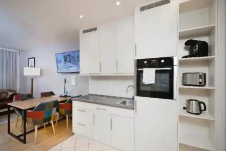 AMC Apartments Bundesallee - 47