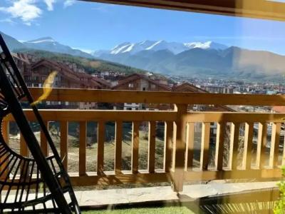 BOUTIQUE ENTRY E - 16