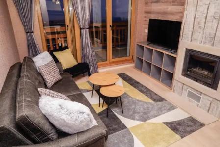 BOUTIQUE ENTRY E - 78