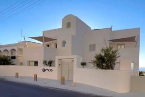 Mod Santorini Vegan Boutique Hotel, Fira