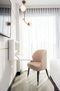 The Godfrey Hollywood - 95