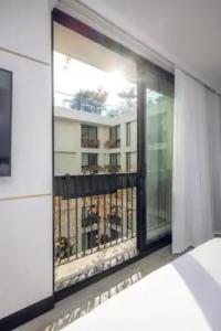 The Godfrey Hollywood - 72