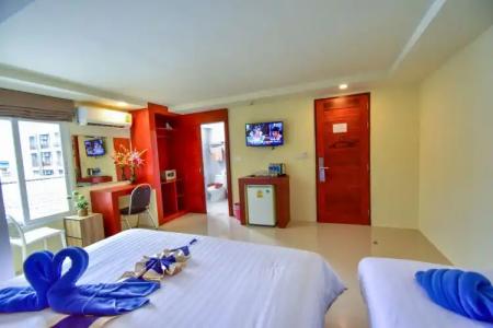 Patong Buri Resort - 4