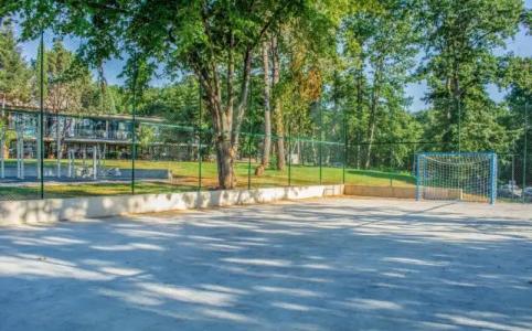 Queen Nelly Park - 18