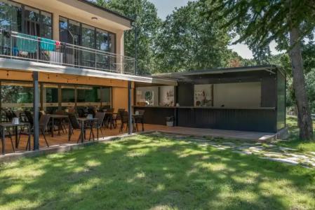 Queen Nelly Park - 32