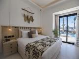 Swim Up Double Junior Suite