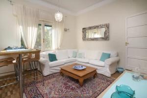 The Holiday Apartments, Sanremo