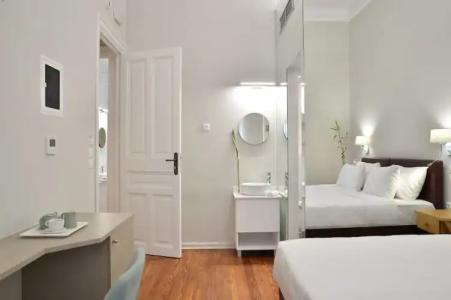 1900 ATHENIAN HOUSE - 39