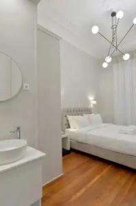 1900 ATHENIAN HOUSE - 41