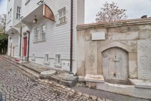 White Palace Old City Boutique Hotel