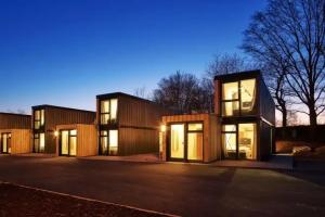Modern ausgebauter Uberseecontainer als Tiny House, Wertheim