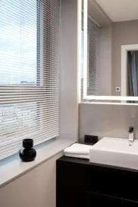 SAXX "Am Theater Karree" - 19