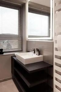 SAXX "Am Theater Karree" - 25