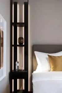 SAXX "Am Theater Karree" - 9