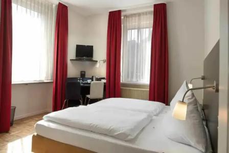 Altes Pfarrhaus - 71