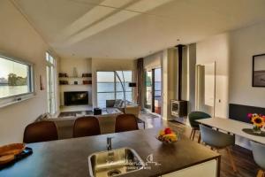 Ostsee Hausboot - Boddenperle LP5 Hotel, Ribnitz-Damgarten