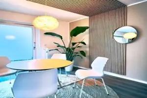 Großzügiges Antonia nähe Dobbenwiese mit Balkon, Terrasse und Parkplatz F19 Mini-hotel, Oldenburg