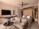 Sharing Pool Double Suite