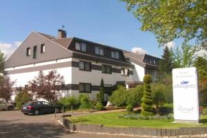 Dreispitz -B&B-Hotel Garni, Hofheim