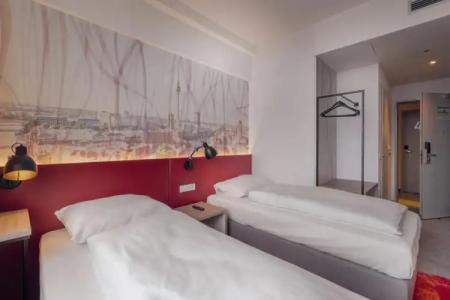 Campanile Berlin Brandenburg Airport - 4