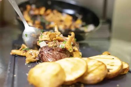 SL'otel im Parforcehaus - 14