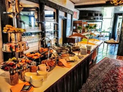 Burg Wassenberg - 13