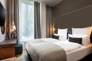 Munich Airport Hotel, Hallbergmoos