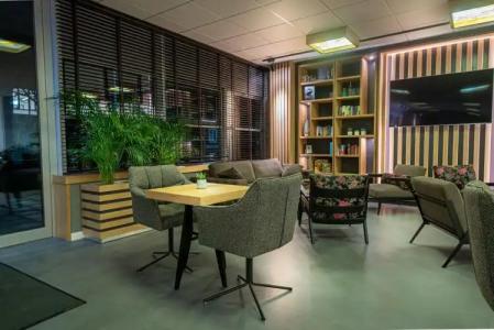 ArtANA Munich Airport - 14