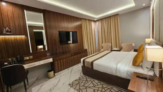 Golden Tulip Deira - 50