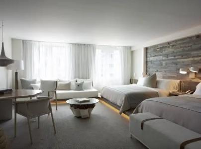 JUNIOR PRIVATE SUITE Unit located W South Beach - 37