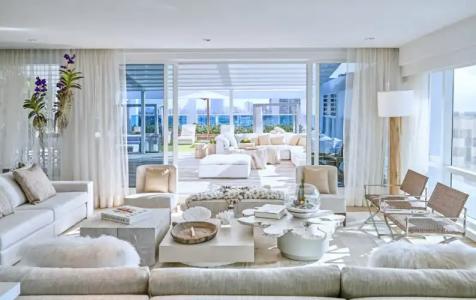 JUNIOR PRIVATE SUITE Unit located W South Beach - 49