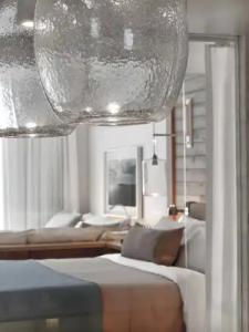 JUNIOR PRIVATE SUITE Unit located W South Beach - 28